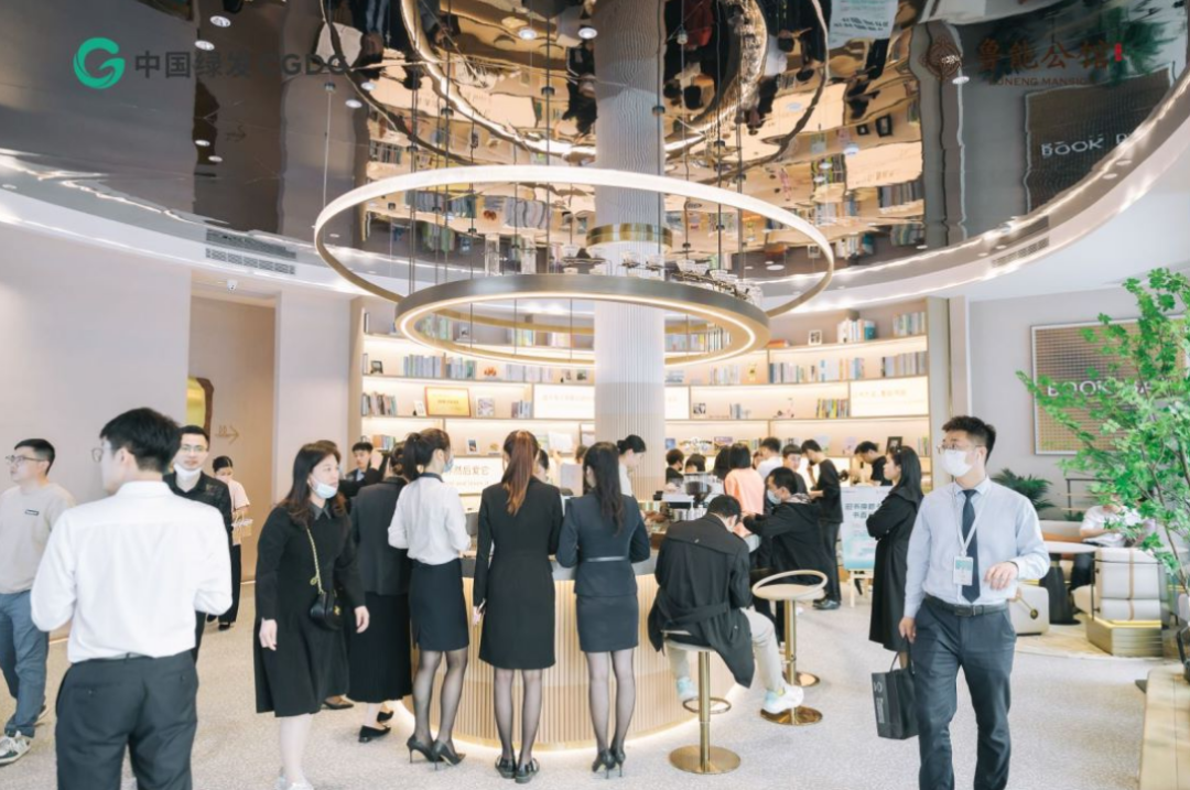 网红妮妮酱写真_平潭网红写真_网红柚木写真包百度云分享